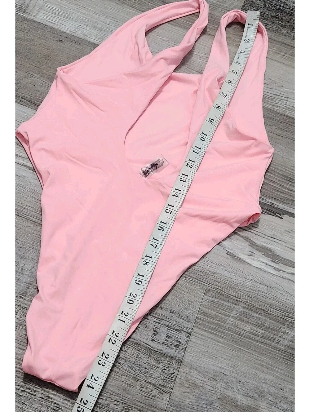 Reina Olga Swimsuit Size 2 Pink Bay watch One Piece Pink Double Lined